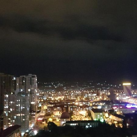 Apartment In Front Of Mcdonald'S Batumi Exterior foto